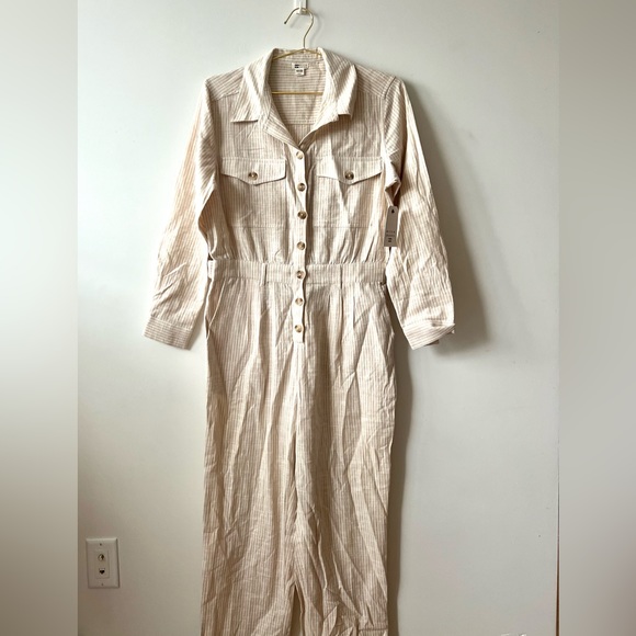 NWT Billabong Beige/Cream/White Long Sleeve Button Up Jumpsuit - Picture 3 of 9